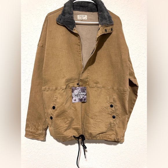 the hideout clothing Jackets & Blazers - The Hideout Clothing, Fur 1/2 zip Dawn Mock Neck Anorak, size med, Unisex, NWT